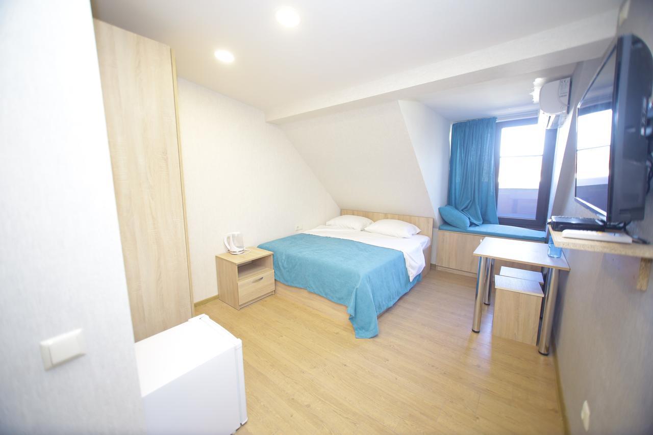 Four Rooms Tbilisi ภายนอก รูปภาพ