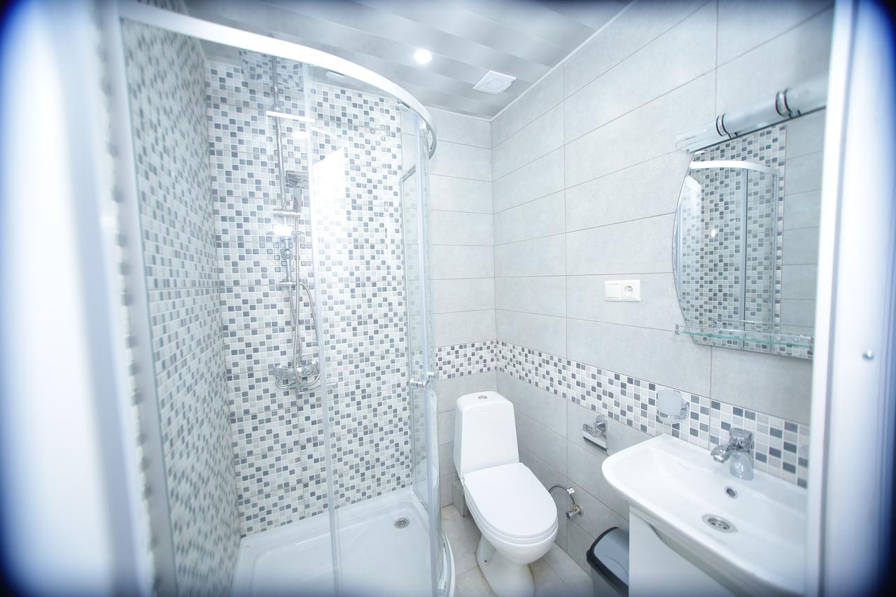 Four Rooms Tbilisi ภายนอก รูปภาพ